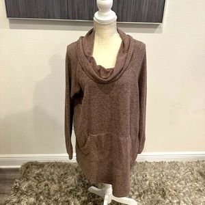 Torrid Super Soft Plush Sweater, Size 1.